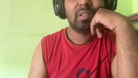 dont tell me u like to see me if you cant follow me online show from January 29, 9:44 am