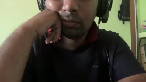 dont tell me u like to see me if you cant follow me online show from February 19, 6:11 am