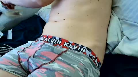 breezydicks online show from February 19, 9:44 pm