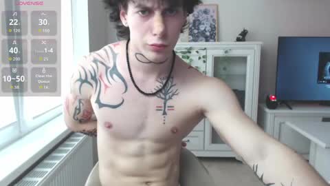 brendan__piks online show from May 24, 11:05 am