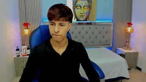 Esteban online show from February 10, 12:37 am