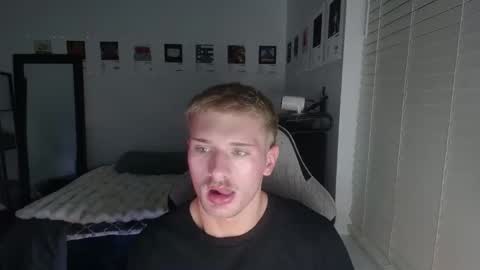 Snapshot of brentbarbasol chatting on October 20, 2:37 am BrentBarbasol online show from October 20, 2:37 am