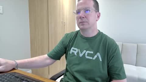 Brett online show from November 23, 1:11 pm