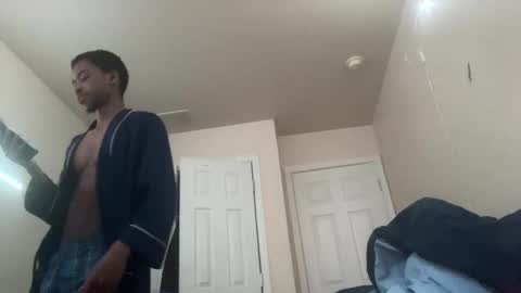 brick280446 online show from December 22, 7:11 pm