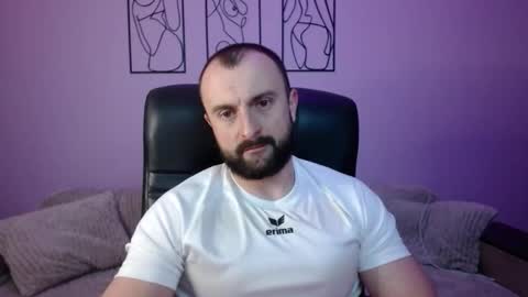 brindlefly69 online show from April 8, 11:20 am