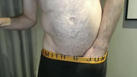 Snapshot of brit_dadbod chatting on December 18, 10:02 pm brit_dadbod online show from December 18, 10:02 pm