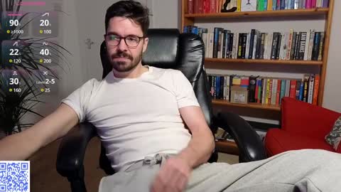 Callum online show from December 3, 1:32 pm