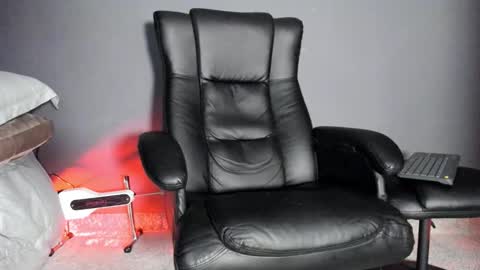 brockhurn_ online show from December 5, 1:56 am