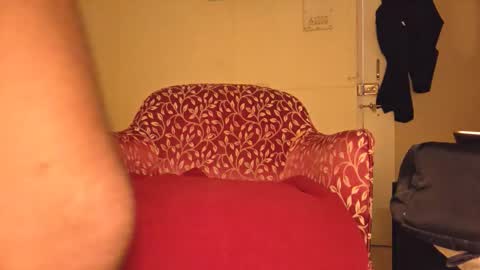 Snapshot of brownuncut3019 chatting on September 16, 8:53 pm brownuncut3019 online show from September 16, 8:53 pm