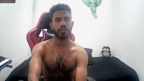 bruce_1111 online show from November 20, 4:01 am