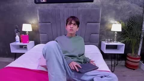 Bruce Hans online show from March 1, 11:39 am