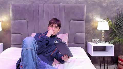 Bruce Hans online show from March 2, 11:30 am