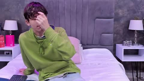 Bruce Hans online show from March 3, 11:38 am