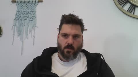 Bruce Wayne online show from February 4, 10:10 am