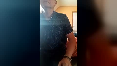 bruno5629 online show from August 2, 1:09 pm