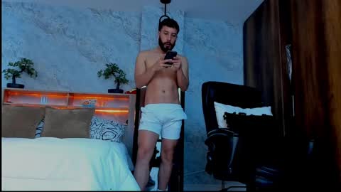 Andres Suarez online show from March 8, 5:41 pm