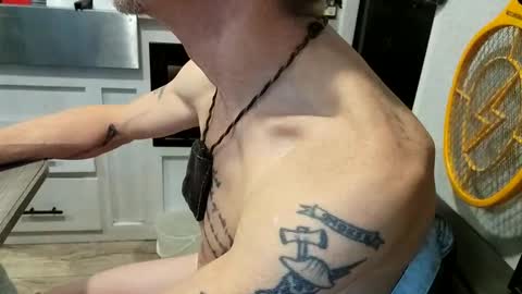 Steve... aka SkinnieDippin aka TimberTramp online show from December 16, 7:10 pm