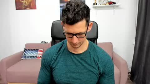 Brutus K online show from December 5, 8:33 am