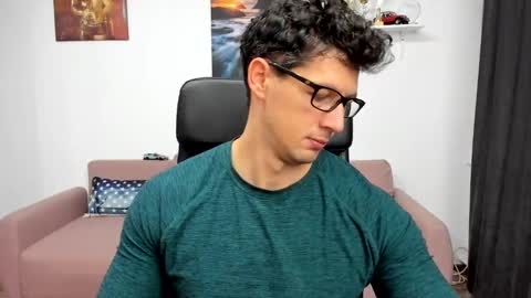 Brutus K online show from December 3, 7:08 am