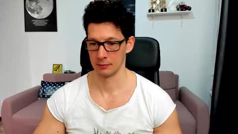 Brutus K online show from February 28, 9:08 am