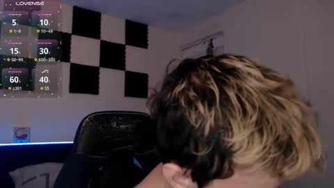 bryamado online show from September 17, 3:18 am