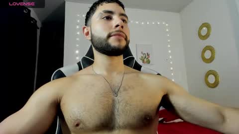 bryan_oficials online show from February 6, 3:36 am