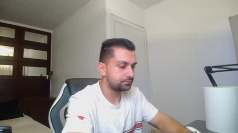 BryceReign online show from April 9, 5:05 am