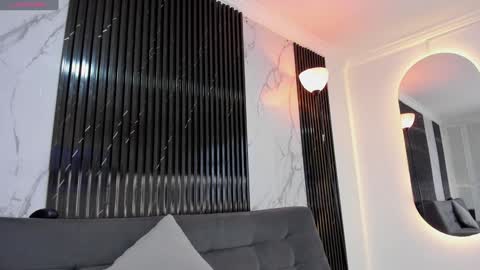 Bryxon  online show from January 14, 2:53 pm