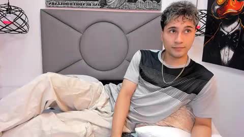 Buddy Whitte online show from November 10, 1:05 pm