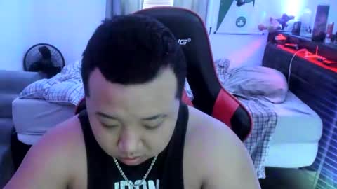 buffsexyman24 online show from March 10, 12:17 pm