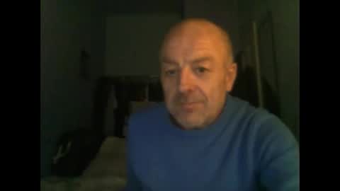 burnleyguy1977 online show from March 5, 5:25 am