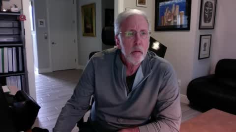 Snapshot of bustinout99 chatting on January 31, 6:57 pm afternoon wood online show from January 31, 6:57 pm