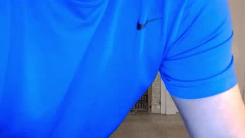 Miles online show from December 5, 9:06 am