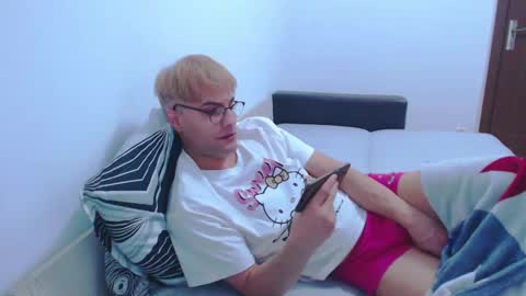 Calvinjohnlad online show from January 11, 6:35 am