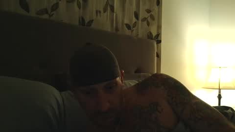 Chillaxin lets talk  online show from December 28, 8:26 am