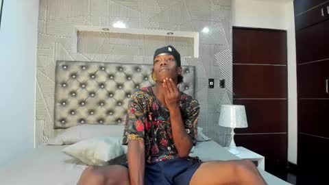 cambrownn online show from May 23, 2:33 pm