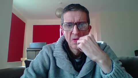 cameraaa online show from February 8, 1:15 pm