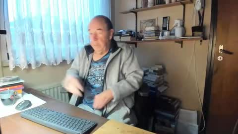 Cammee online show from December 26, 7:56 am