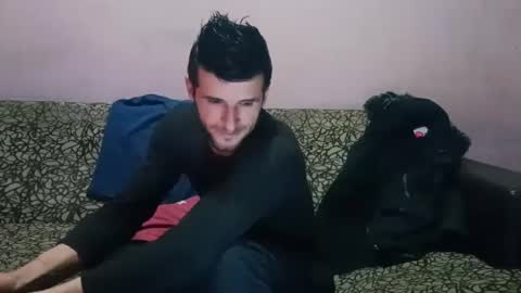 Snapshot of camshow22cm chatting on January 6, 8:28 pm FREMAN online show from January 6, 8:28 pm