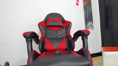 jones online show from December 14, 8:27 pm