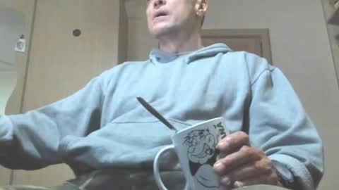 Laz online show from April 5, 8:38 pm