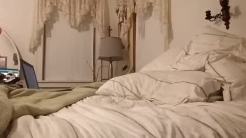 carldhammers online show from November 12, 12:00 pm