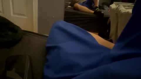 carlos42097 online show from April 25, 10:07 am