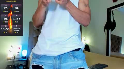 carloshero69 online show from February 11, 6:46 pm