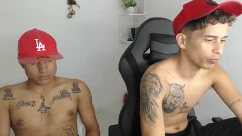 carlossmi01 online show from February 10, 10:03 pm