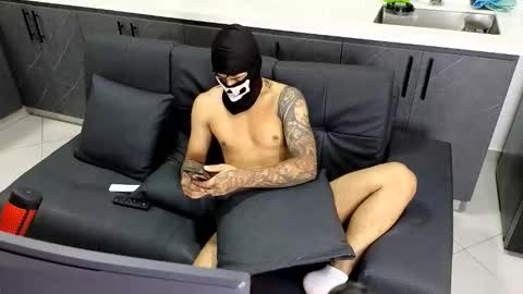 cash_master777 online show from May 22, 3:39 pm