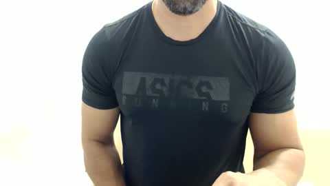 cashmastermuscle77 online show from May 27, 10:23 am