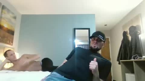 CalebtheNakedPainter online show from December 4, 3:24 am