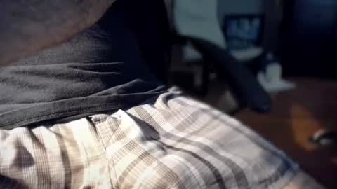 catmandoo21001 online show from March 9, 2:49 am