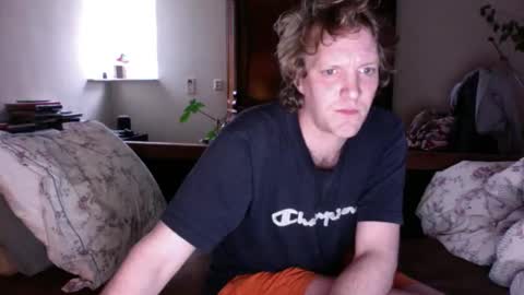 ceezeee online show from December 15, 8:08 am